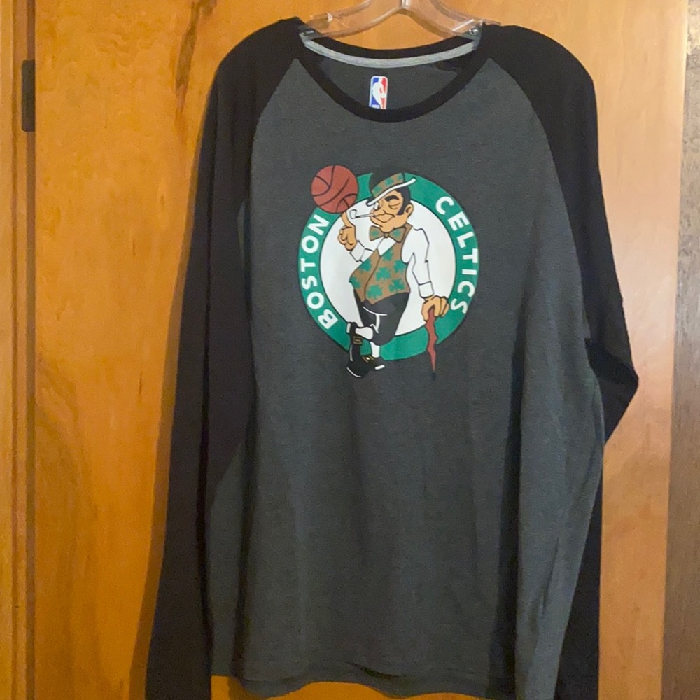 Raglan sleeve Boston Celtics Tee